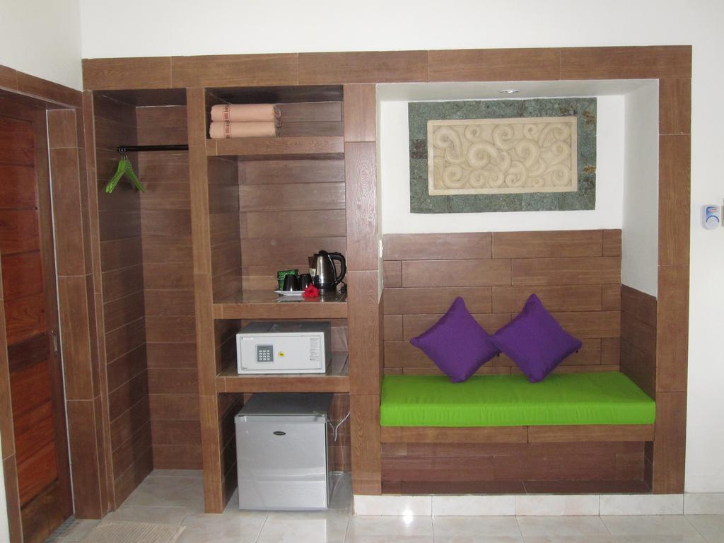 Galang Kangin Bungalows Αμέντ Δωμάτιο φωτογραφία