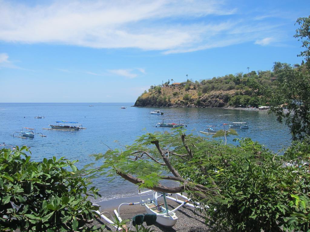 Galang Kangin Bungalows Αμέντ Εξωτερικό φωτογραφία